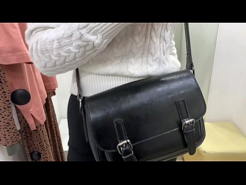 ❤️ Nyilvános maszturbáció a fiatal szuka FeralBerry egy dildóval a próbafülkében ❤ Sex video at hu.f150pulse.top